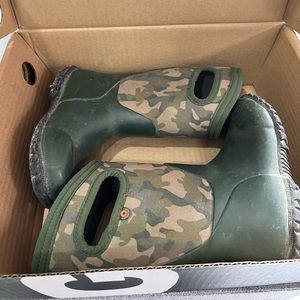 Bogs Boots Size 10